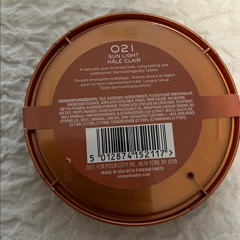 Rimmel London Stay Matte Powder & Natural Bronzer Duo - Beige and Warm Brown - Picture 7 of 8